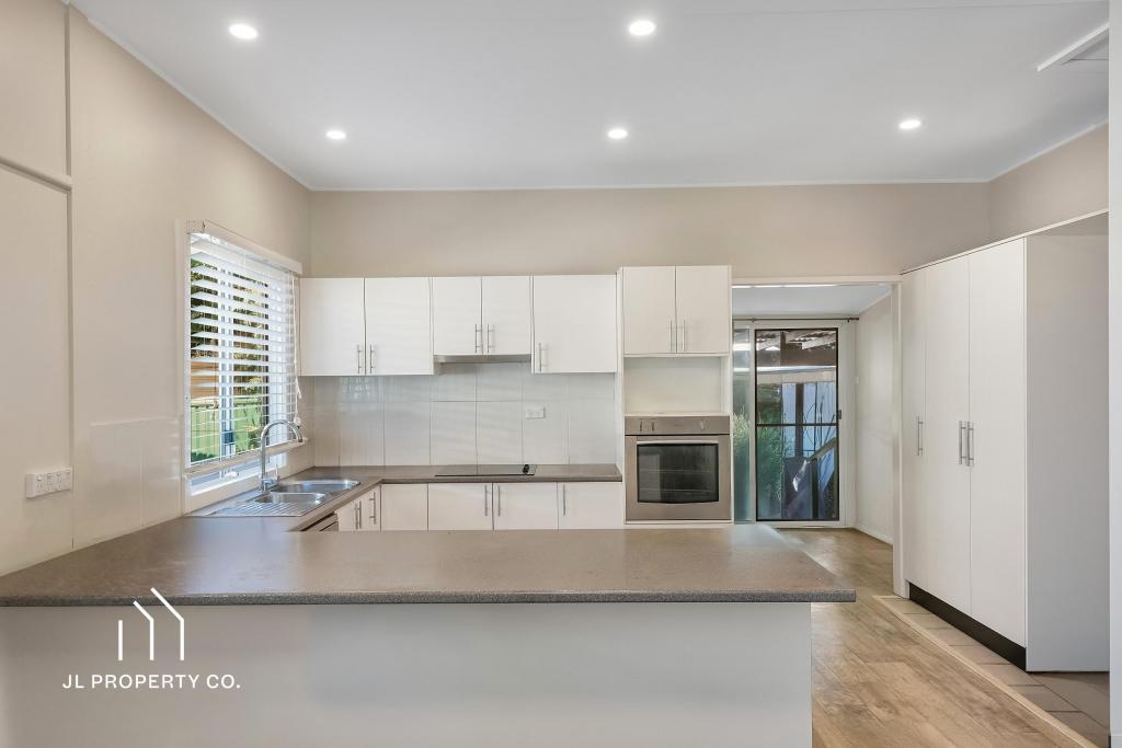 23 BANKSIA ST, ETTALONG BEACH, NSW 2257