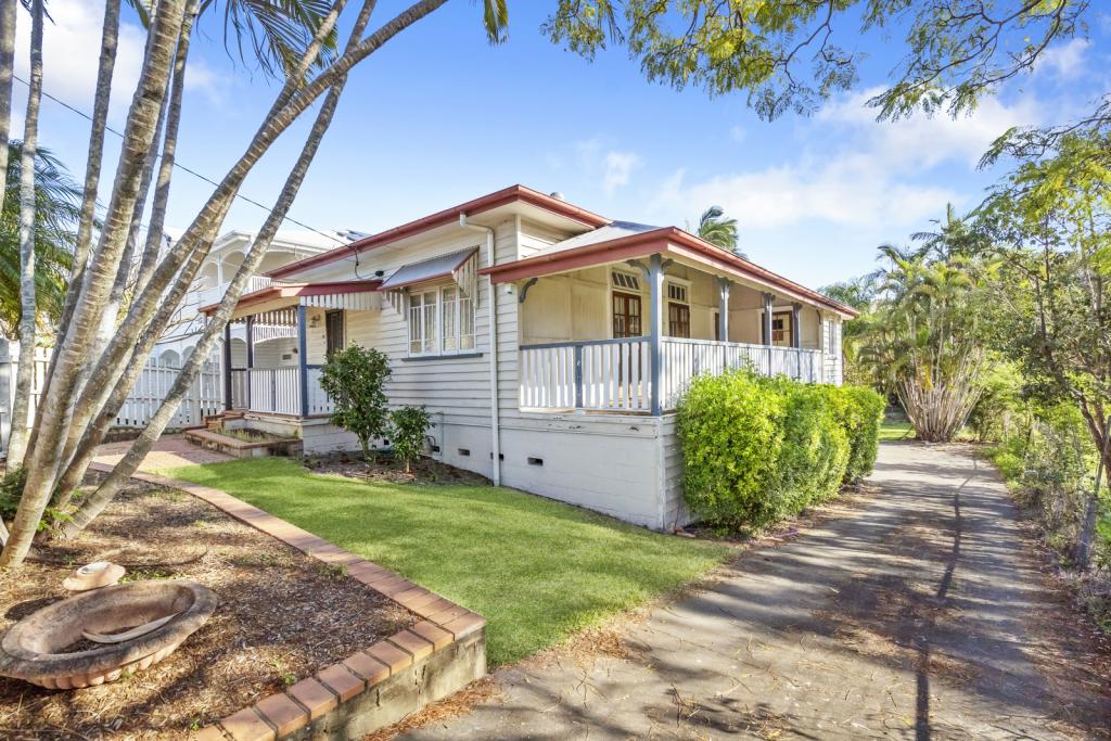 87 Norman Ave, Norman Park, QLD 4170