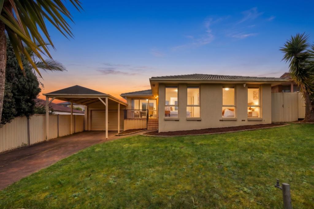 89 Sydney Parkinson Ave, Endeavour Hills, VIC 3802