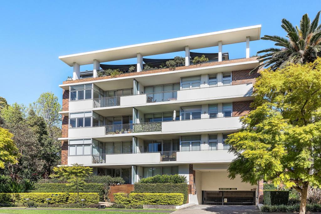 30/2-4 Sturt Pl, St Ives, NSW 2075