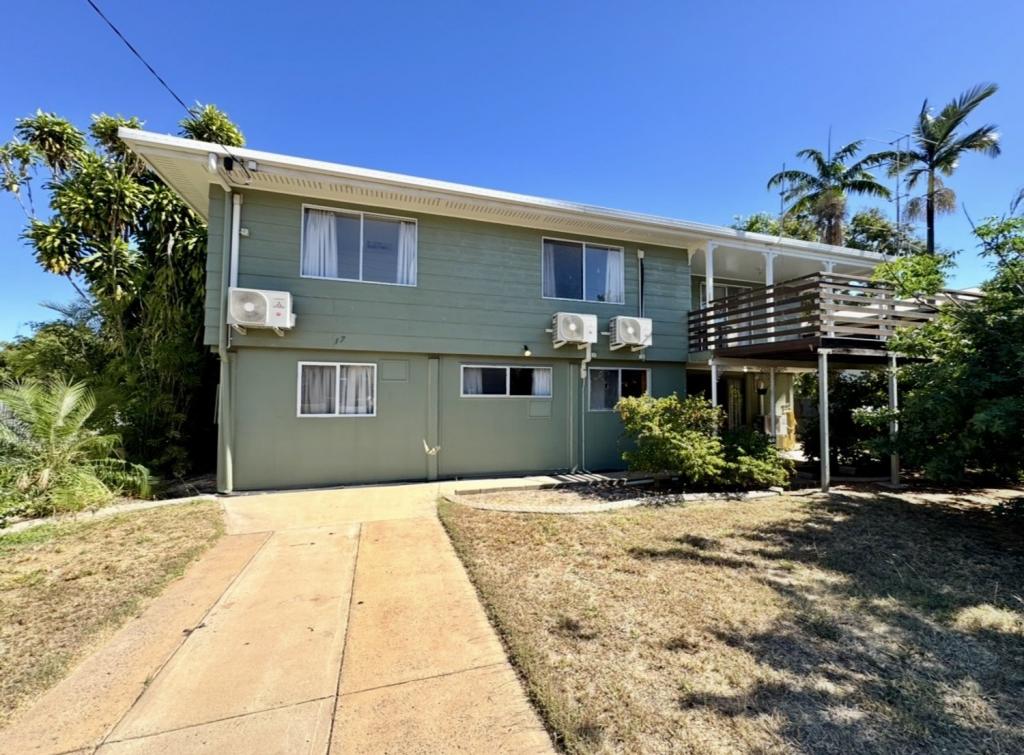 17 Mackay St, Moranbah, QLD 4744