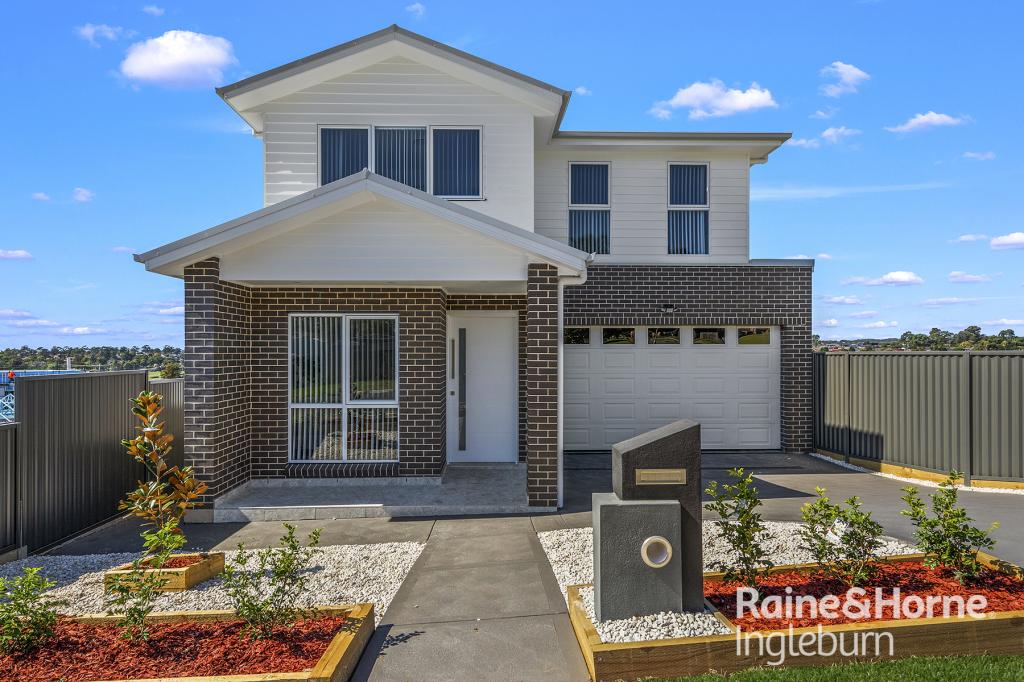 33 Julius Rd, Rosemeadow, NSW 2560