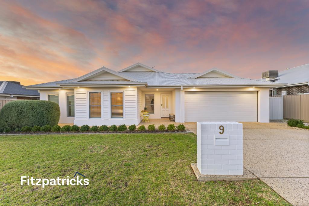 9 Billabong Cres, Gobbagombalin, NSW 2650