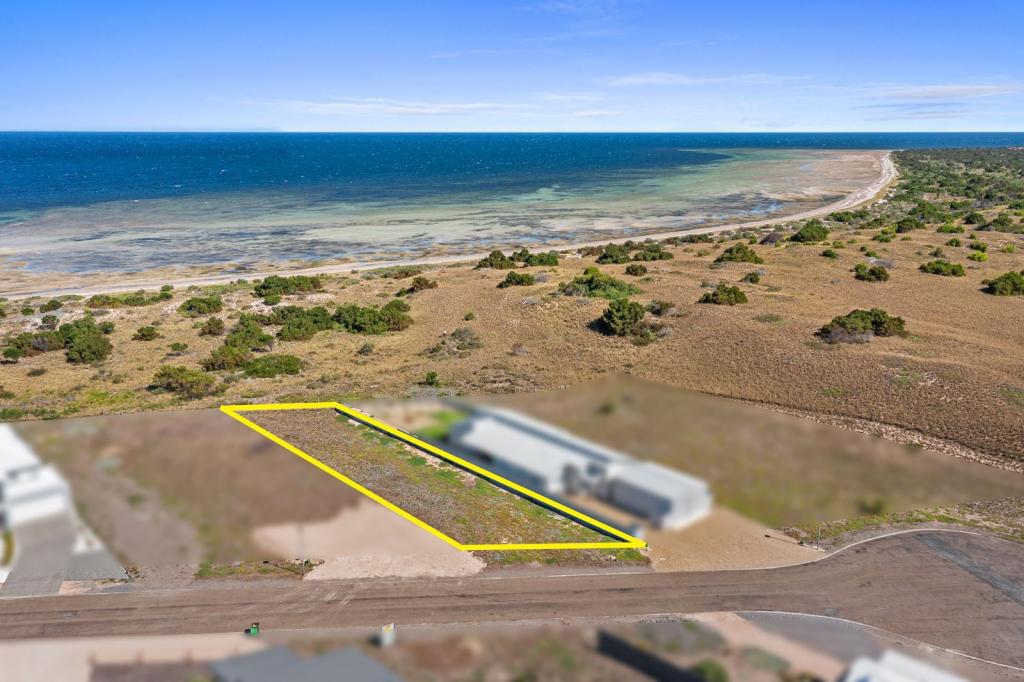 39 Outlook Rd, Black Point, SA 5571