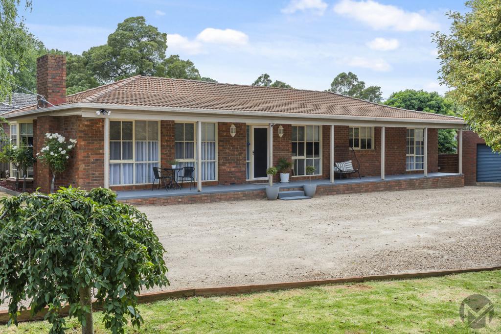 60 Main St, Romsey, VIC 3434