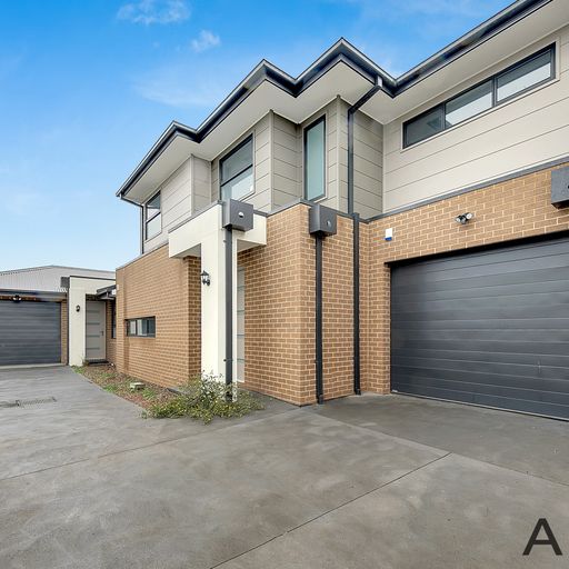 2/77 JUSTIN AVE, GLENROY, VIC 3046
