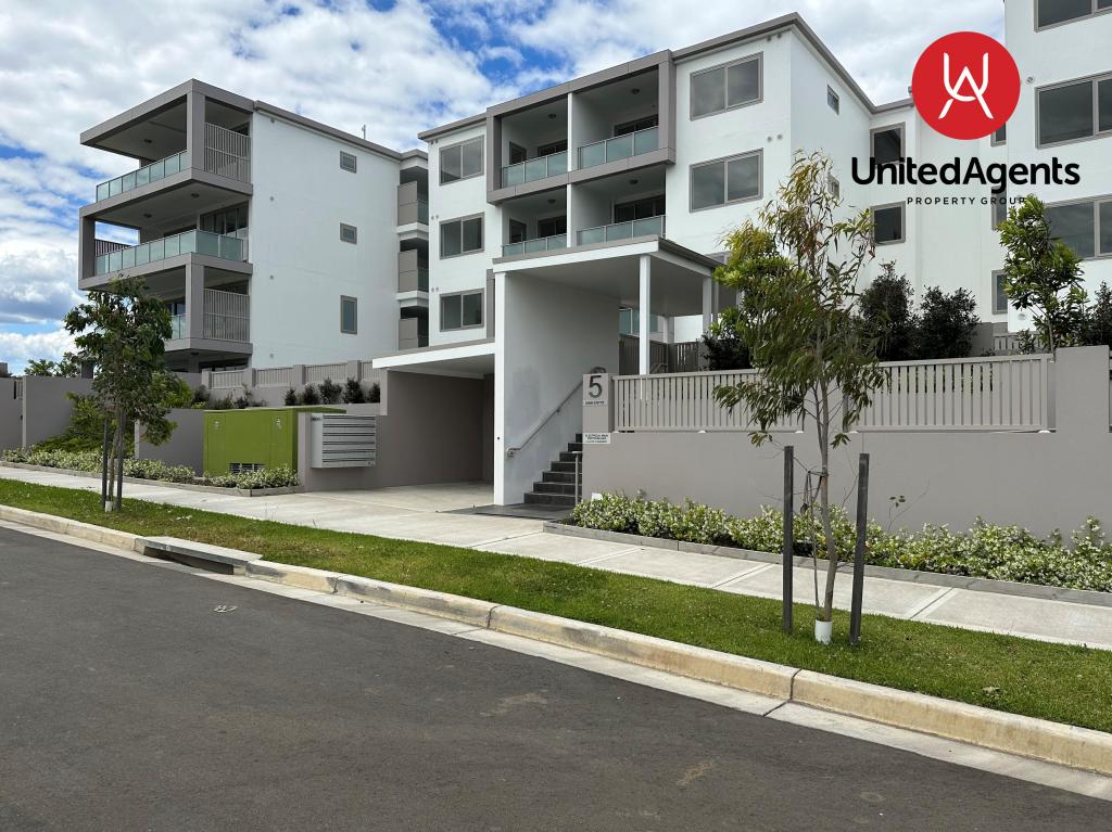 1/5 Drinkwater Lane, Edmondson Park, NSW 2174