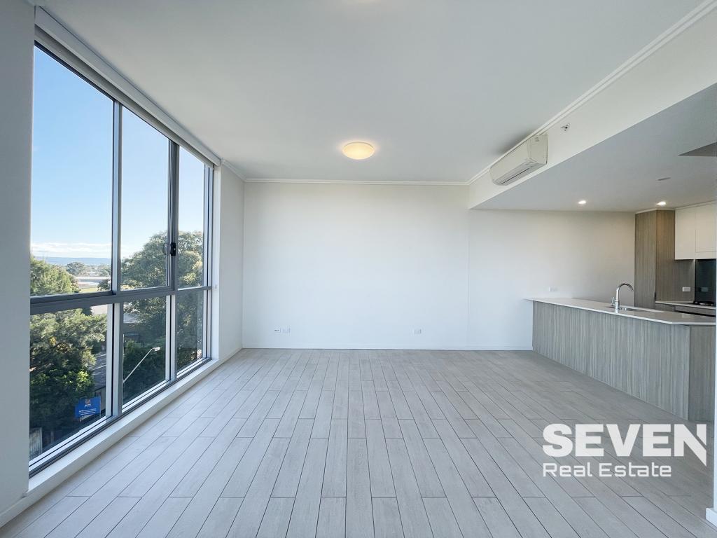 530/1-39 Lord Sheffield Cct, Penrith, NSW 2750