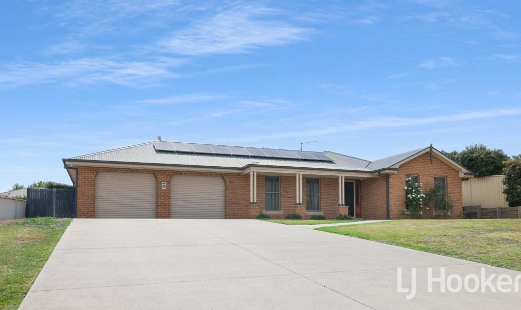 81 Hughes St, Kelso, NSW 2795