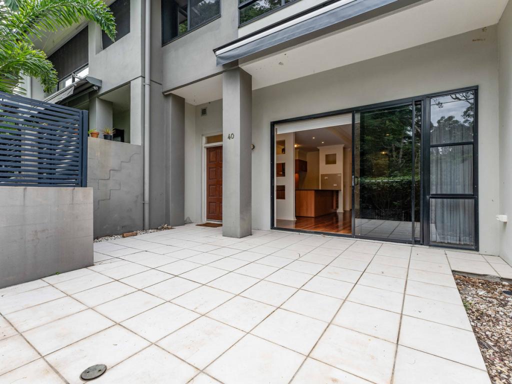 40 Foxton St, Indooroopilly, QLD 4068