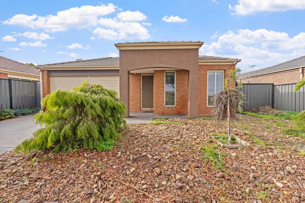 25 Grosvenor Cres, Derrimut, VIC 3026