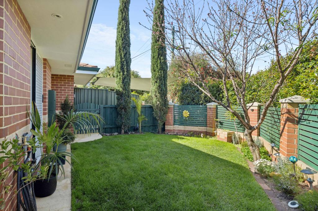 8 Cato St, Glendalough, WA 6016