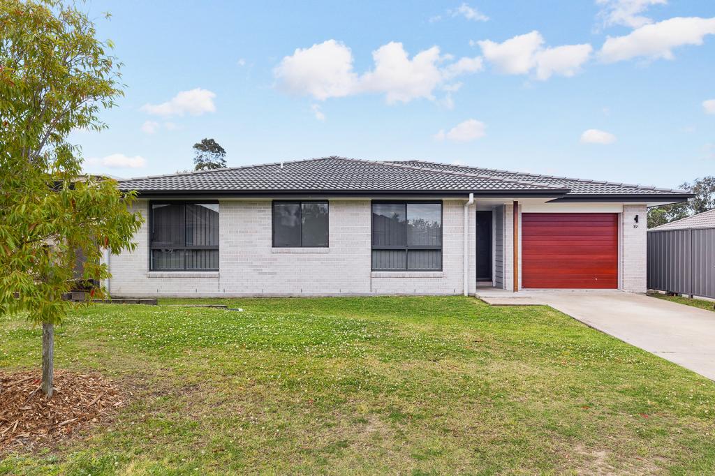 19 Celtic Cct, Townsend, NSW 2463