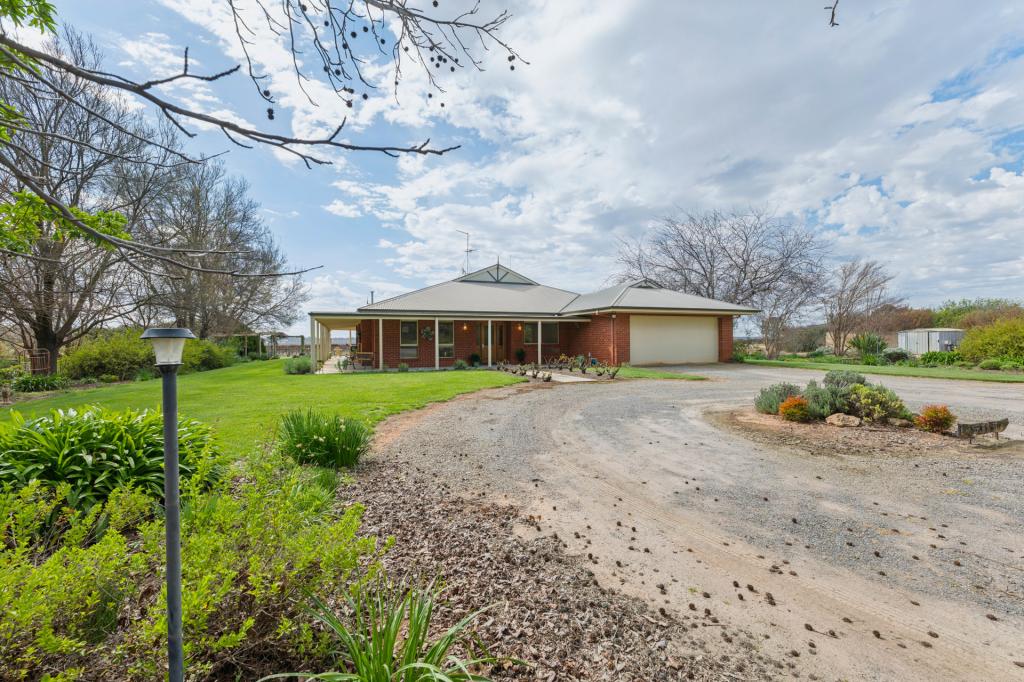 105 Seymour Rd, Coomealla, NSW 2717