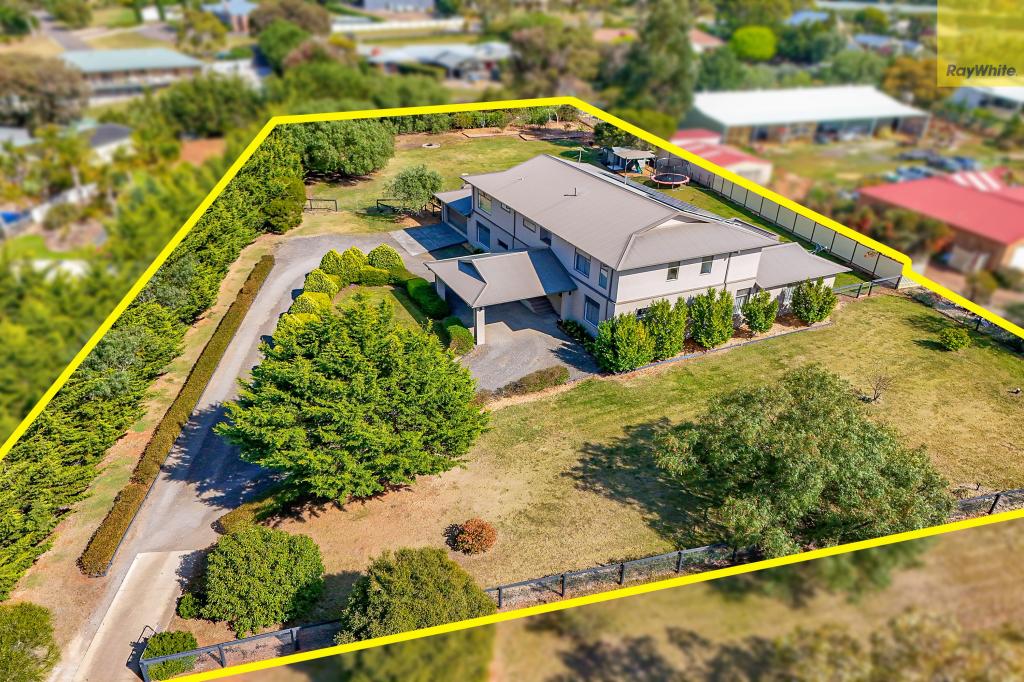 8 Ramsay Cres, Darley, VIC 3340