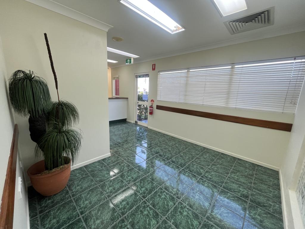 1/4 Island Dr, Cannonvale, QLD 4802