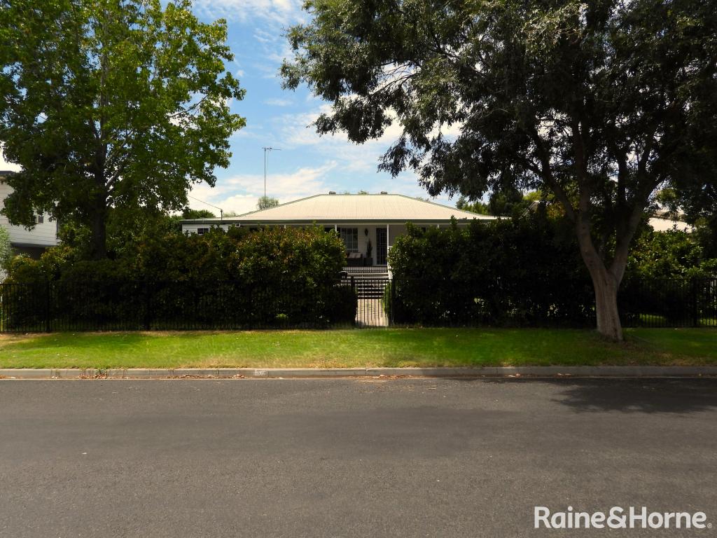 36 BOUNDARY ST, MOREE, NSW 2400