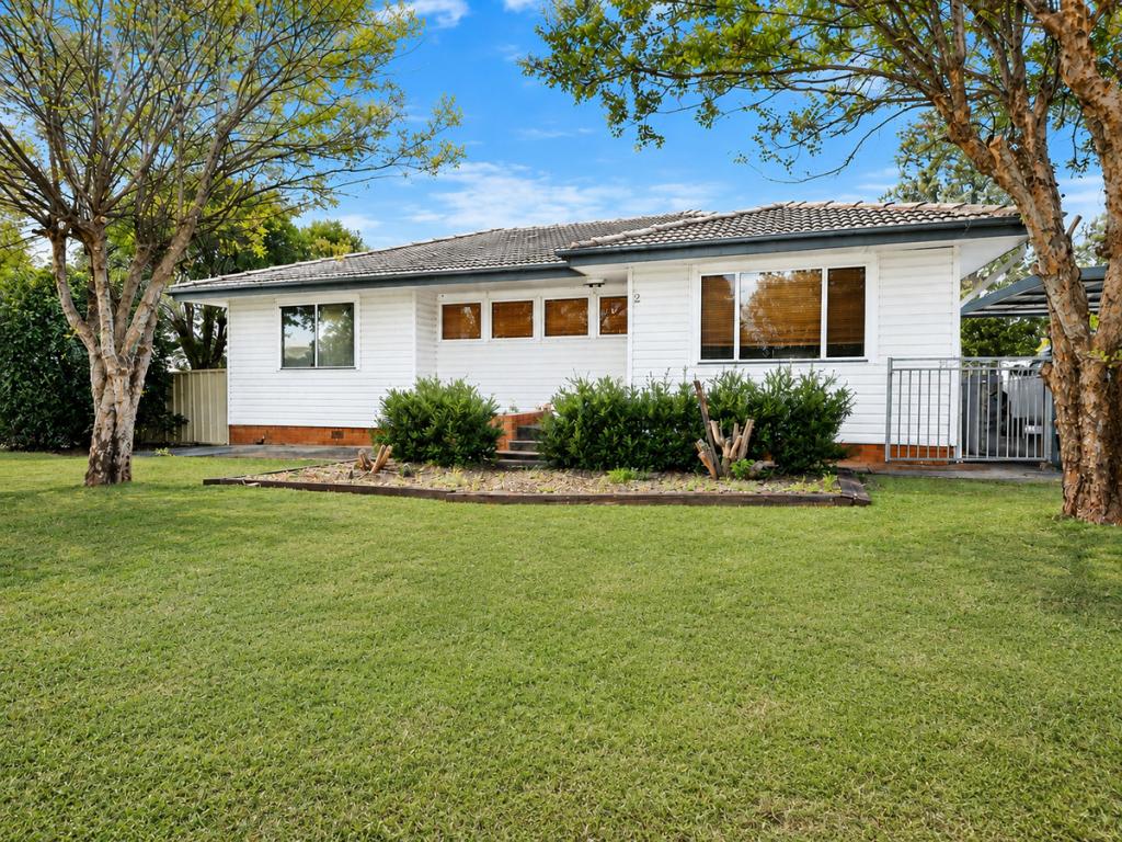 2 Douglas St, Gunnedah, NSW 2380