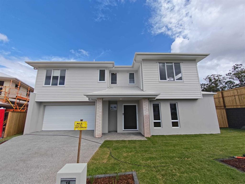 18 Kinwarton Cres, Calamvale, QLD 4116