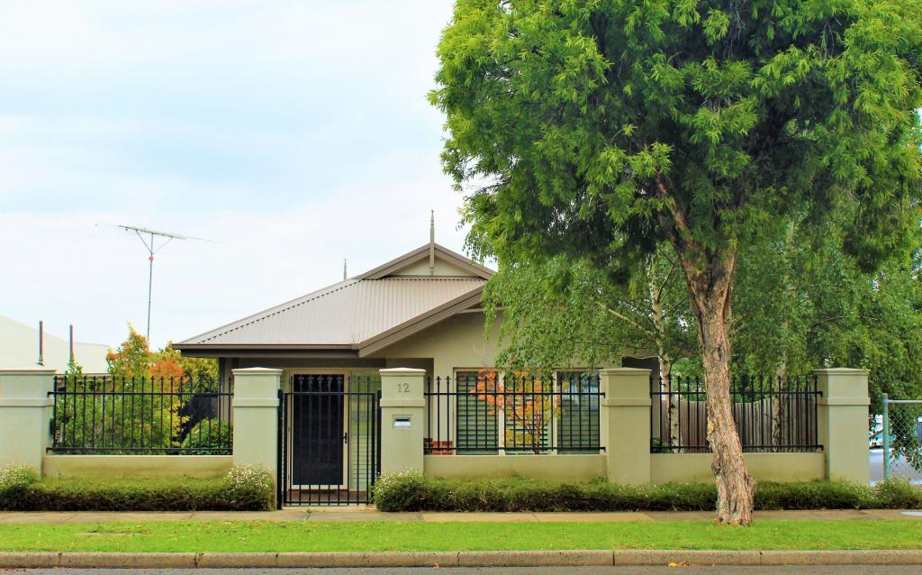 12 Witton St, Warragul, VIC 3820