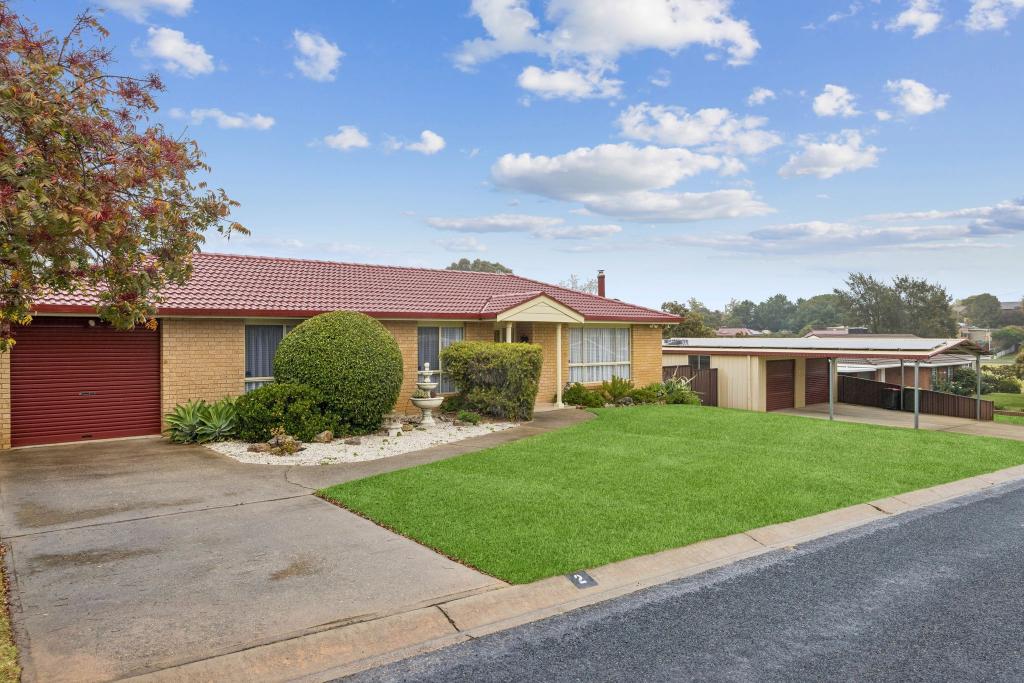 2 Sarah Cooper Dr, Young, NSW 2594