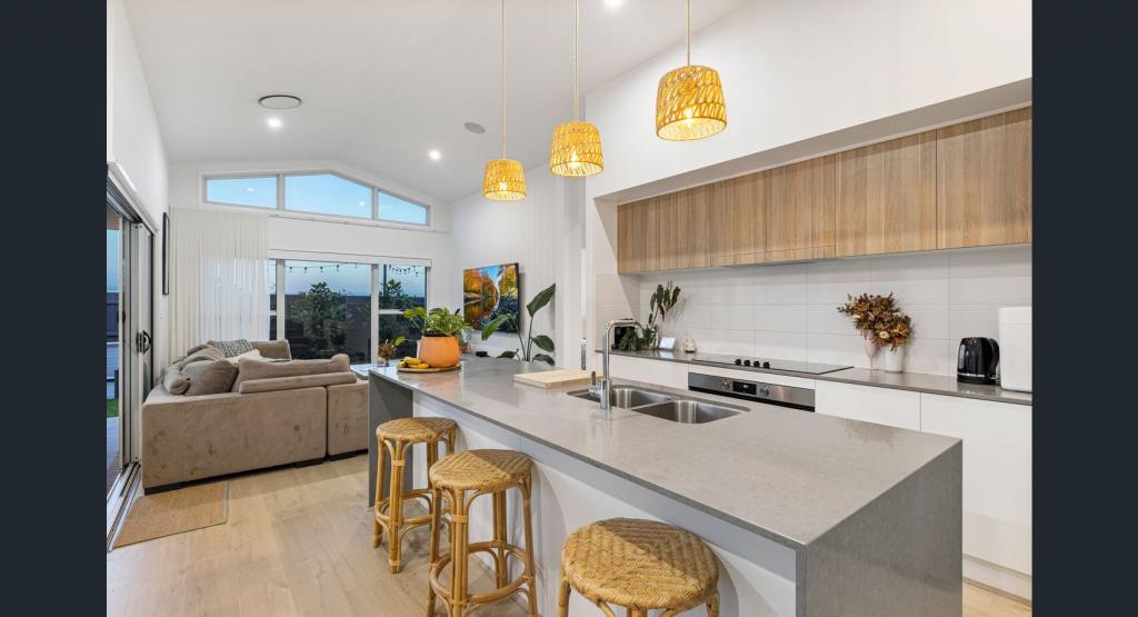 59 Adrian Cct, Nirimba, QLD 4551