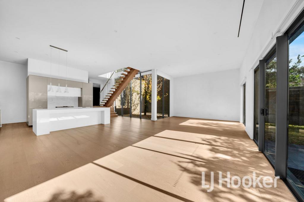 10 Cypress Way, Kew, VIC 3101