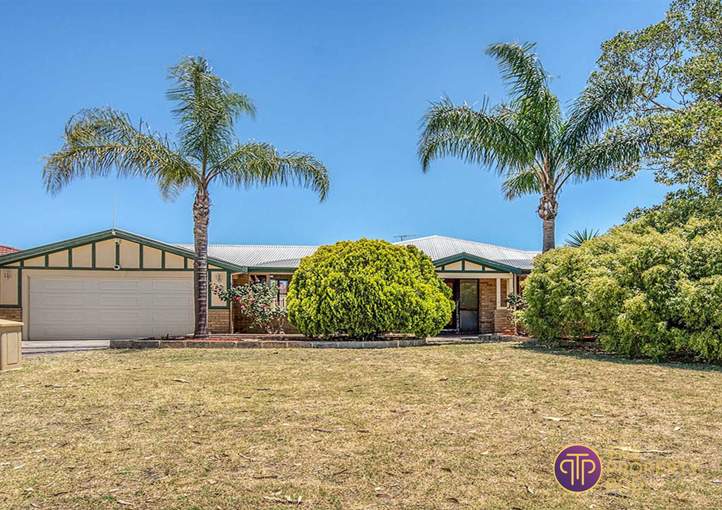 33 Redheart Dr, Thornlie, WA 6108