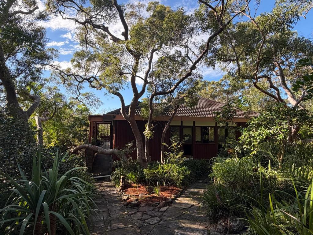 37 Bellevue Ave, Avalon Beach, NSW 2107