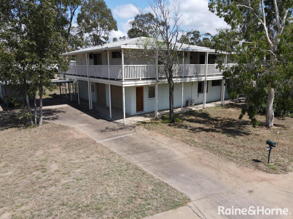 31 Russell Dr, Middlemount, QLD 4746
