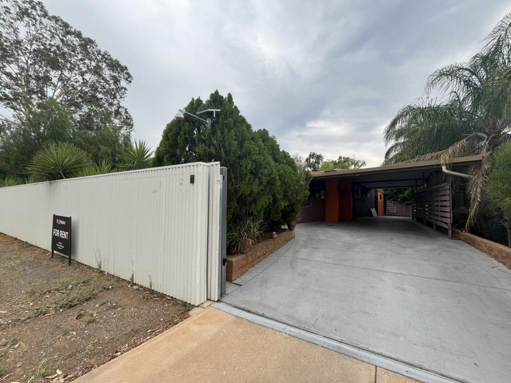 7 Ludgate St, Braitling, NT 0870