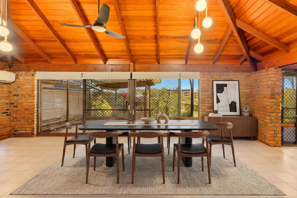 53 Meiers Rd, Indooroopilly, QLD 4068