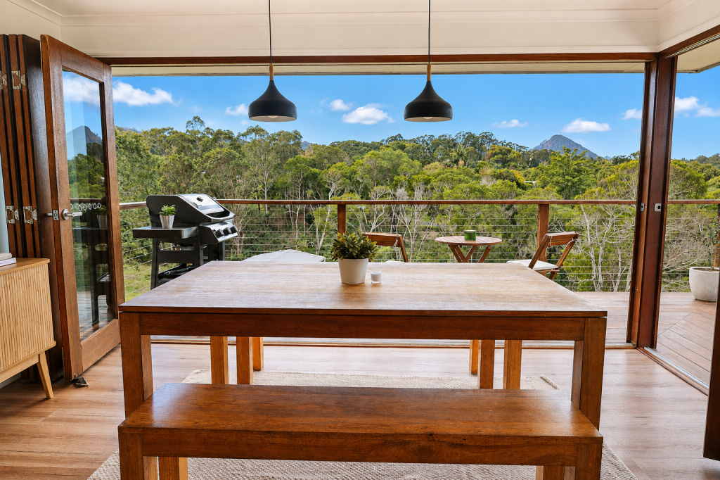 1 Weemilah Ct, Cooran, QLD 4569
