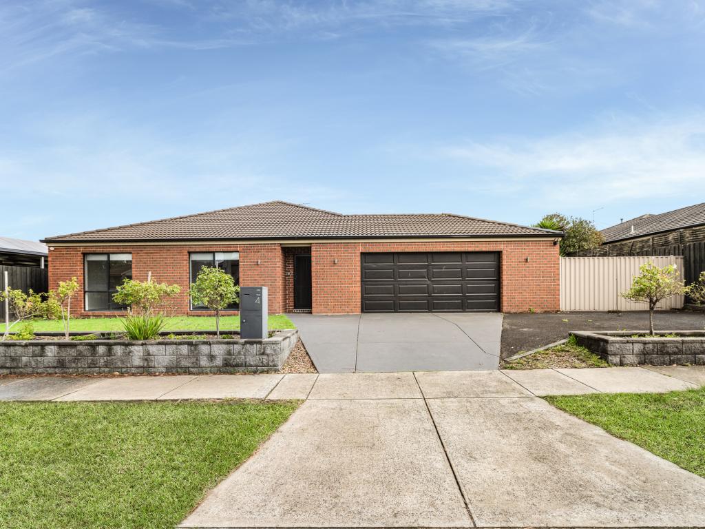 4 Castlereagh St, Carrum Downs, VIC 3201