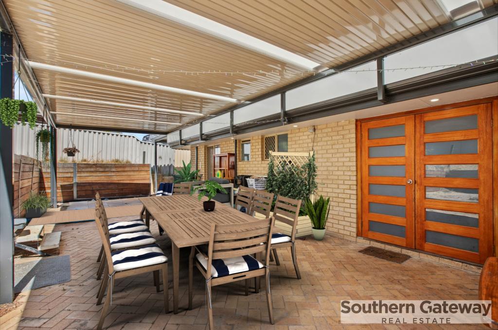 31 Bournan Hts, Parmelia, WA 6167