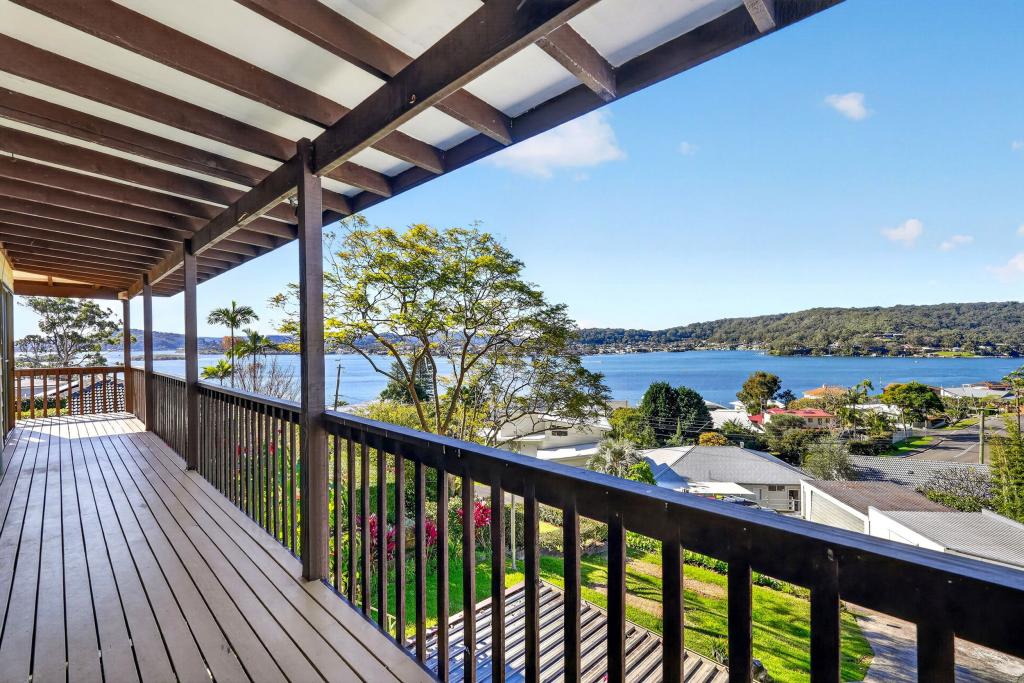 7 Uralla Lane, Blackwall, NSW 2256