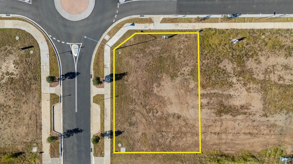 18 MYRTLE DR, BADAGARANG, NSW 2540