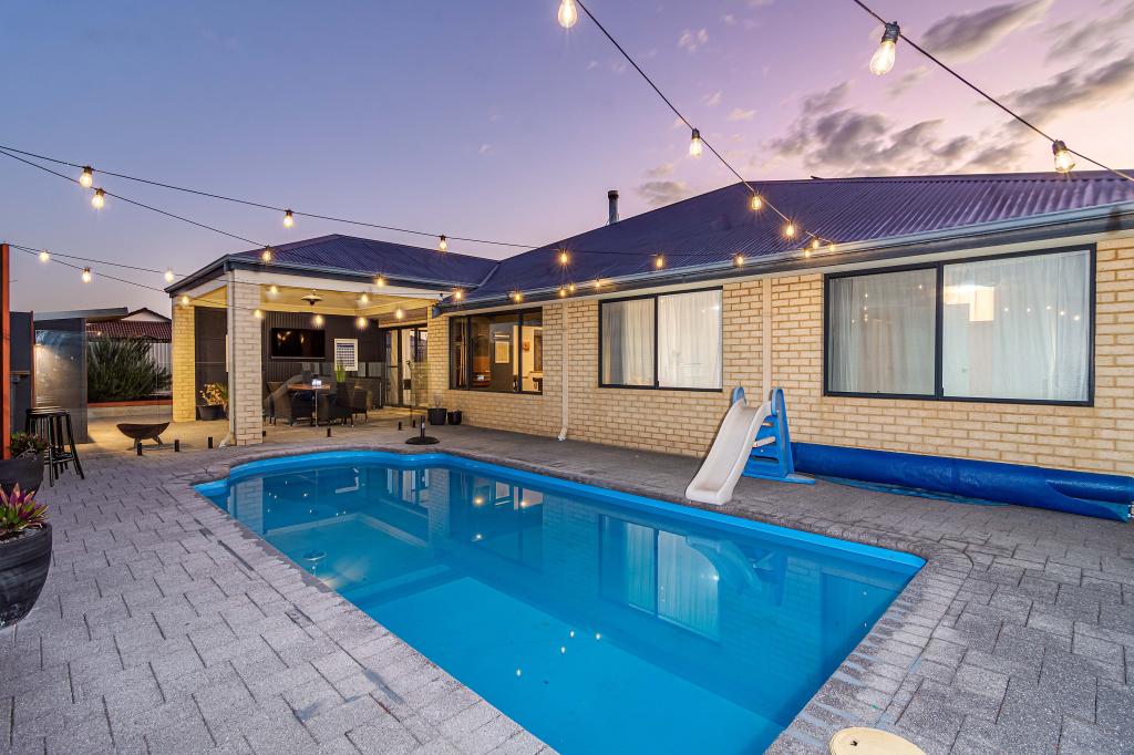 2 Claude St, Quinns Rocks, WA 6030