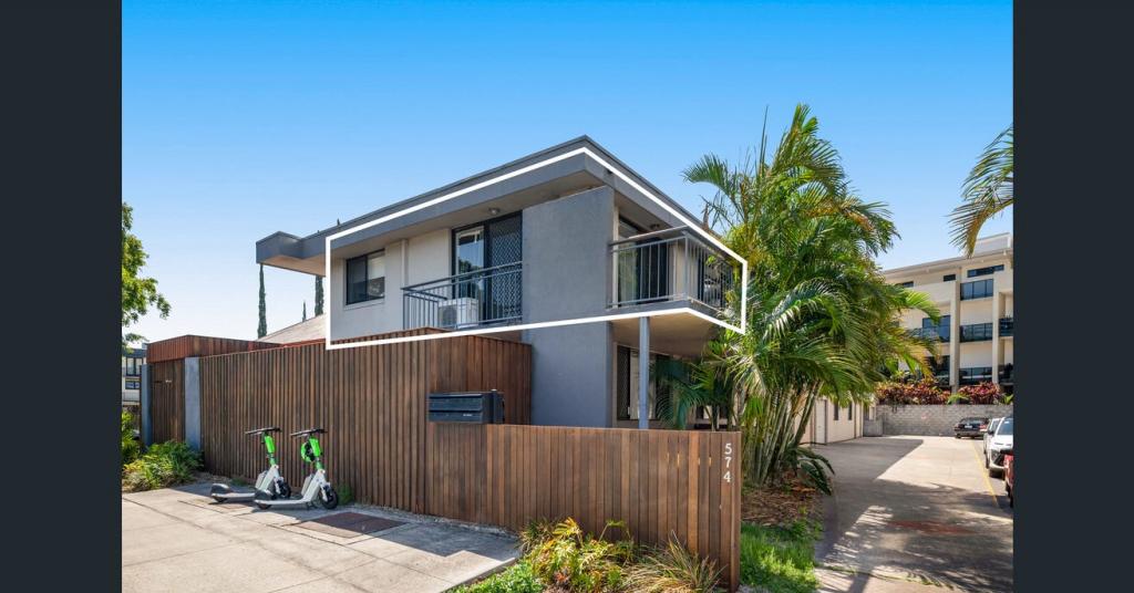 2/574 Kingsford Smith Dr, Hamilton, QLD 4007