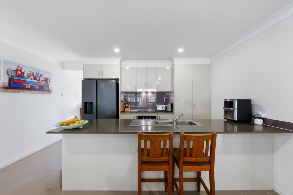 70 Mieka Cres, Pimpama, QLD 4209
