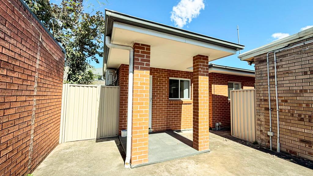 39a Madeline St, Fairfield West, NSW 2165