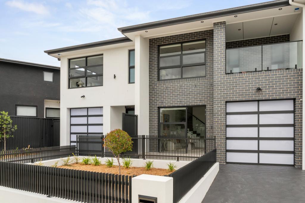 2/4 Boronia St, Belfield, NSW 2191