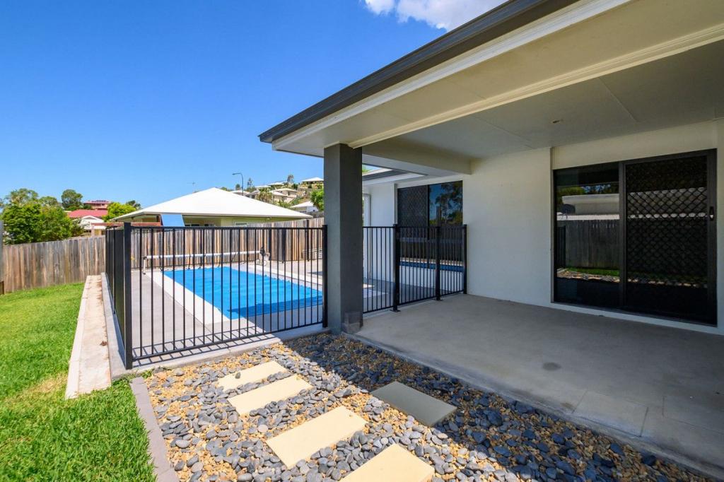 12 Takoko Pl, Kirkwood, QLD 4680