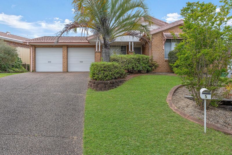5 Cypress Cl, Blue Haven, NSW 2262