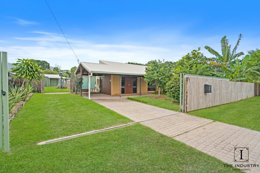 30 Shannon Dr, Woree, QLD 4868