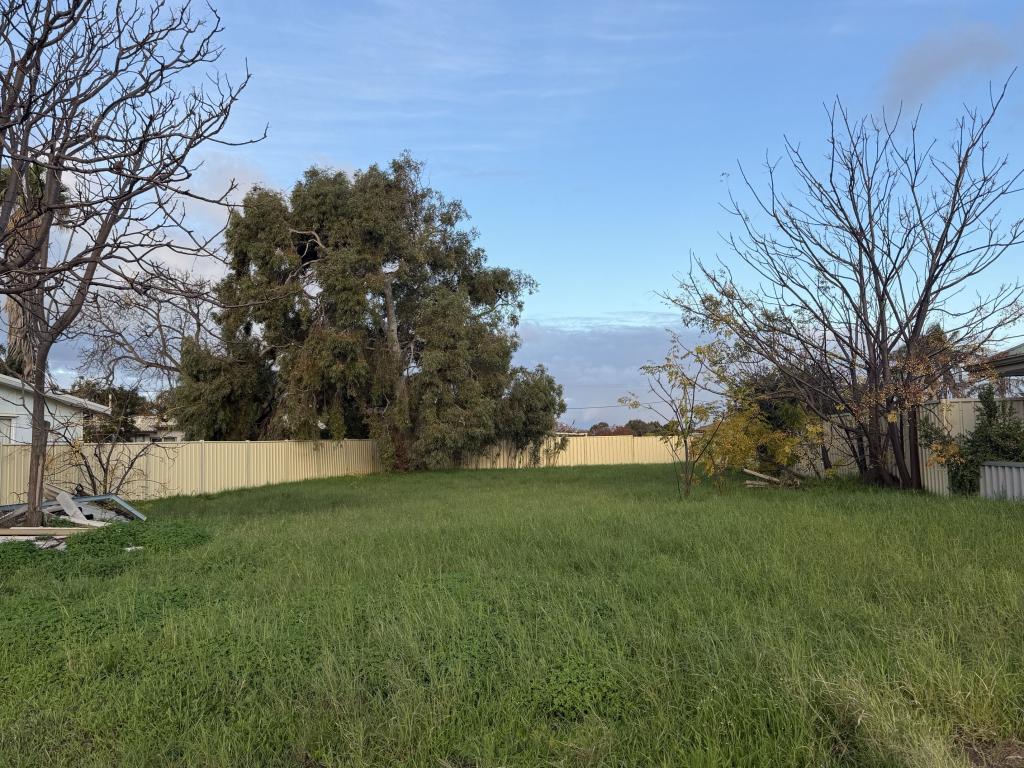 5 Plymouth Rd, Utakarra, WA 6530
