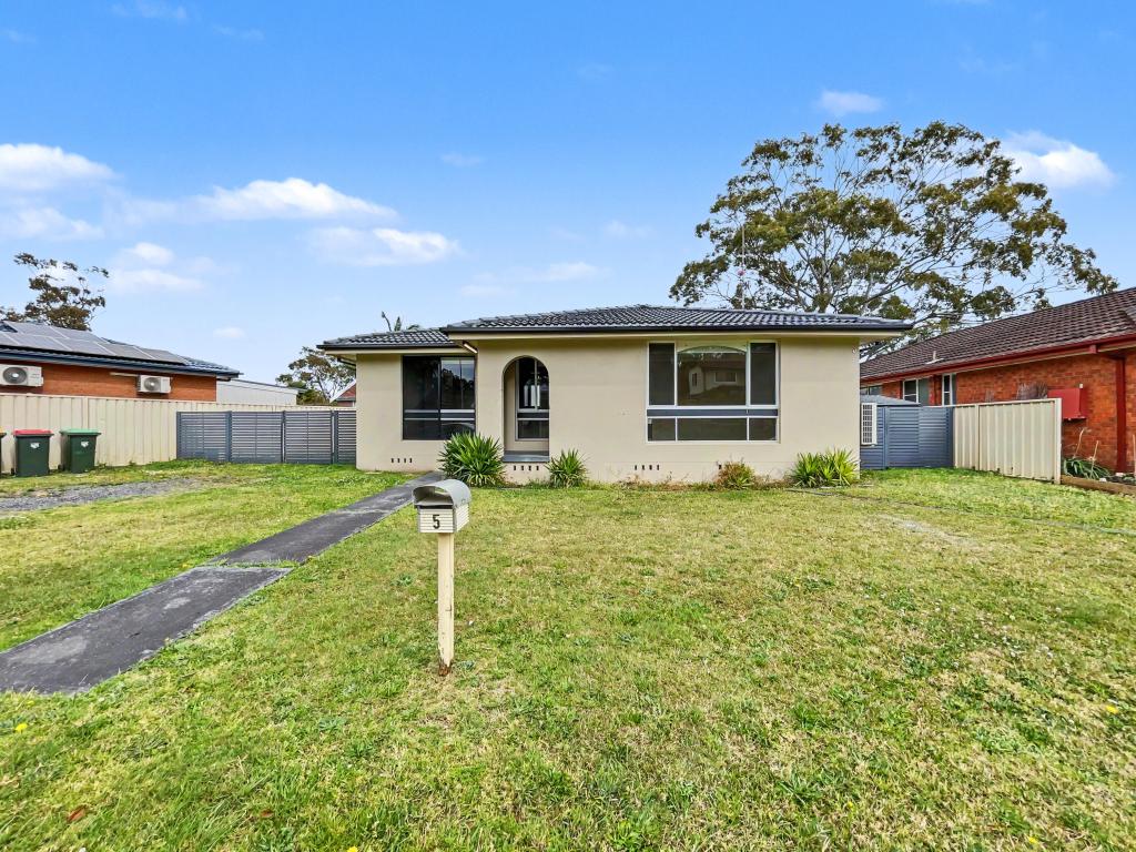 5 Bloodwood Pl, Albion Park Rail, NSW 2527