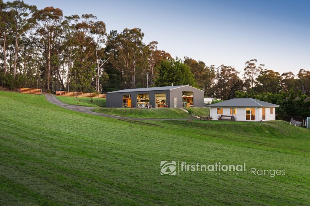 215 Mt Eirene Rd, Gembrook, VIC 3783