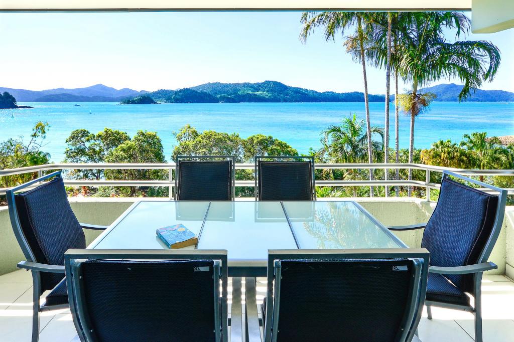 203/18 RESORT DR, HAMILTON ISLAND, QLD 4803