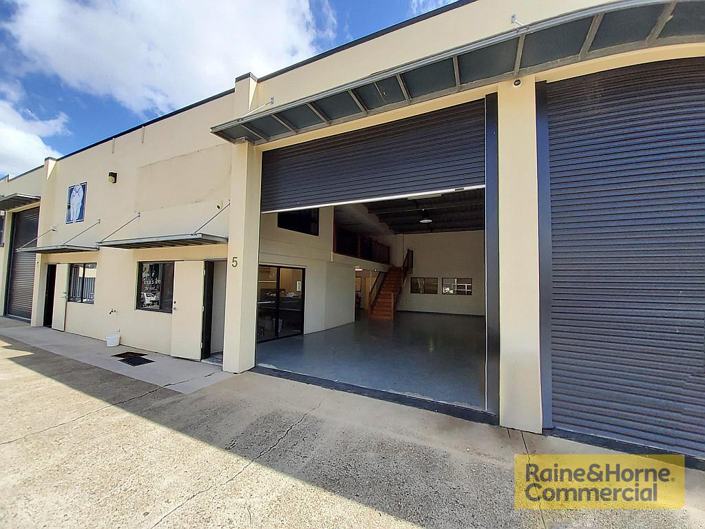 5/1147 South Pine Rd, Arana Hills, QLD 4054